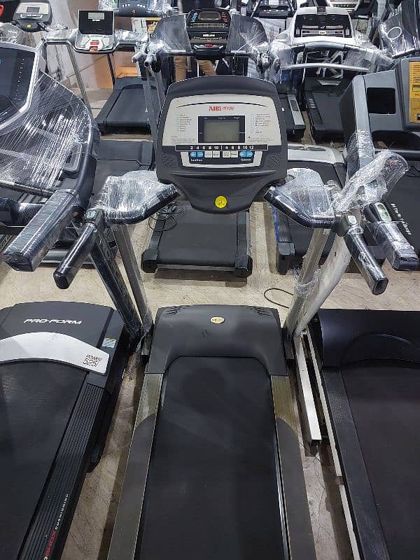 Treadmill / Running Machine / Elleptical  / Spinning bike / HOMEGYM 14