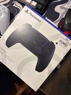 ps5 dualsense brand new