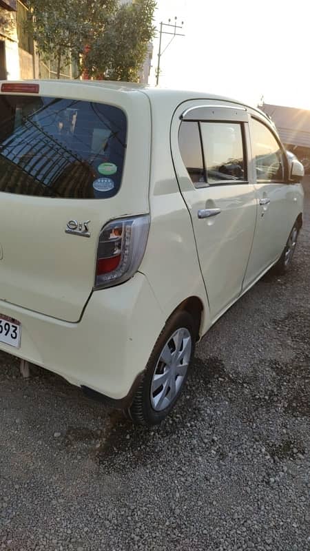 Daihatsu Mira 2015 3