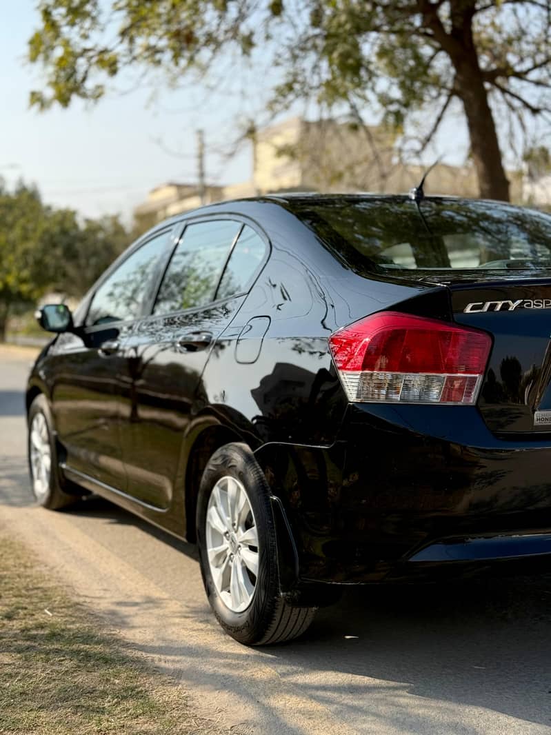 Honda City Aspire 1.5 IVTEC Prosmatic 2014 14