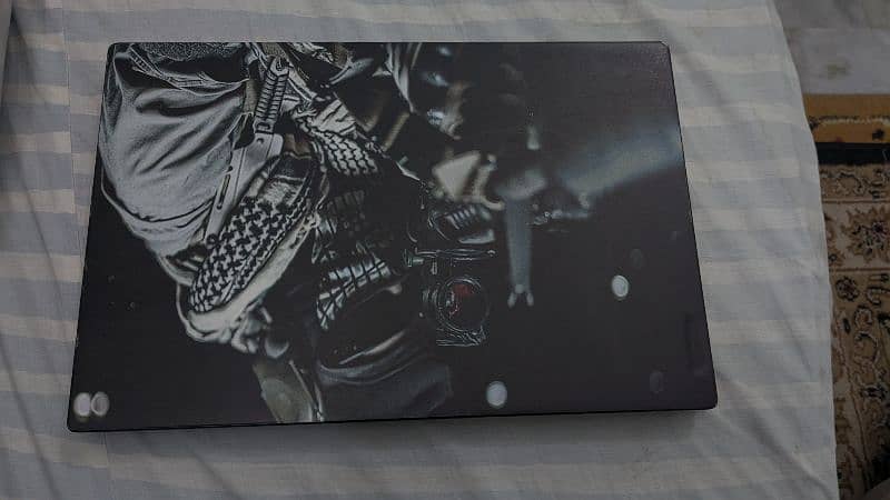 Lenovo V14 8/256 with Box 2