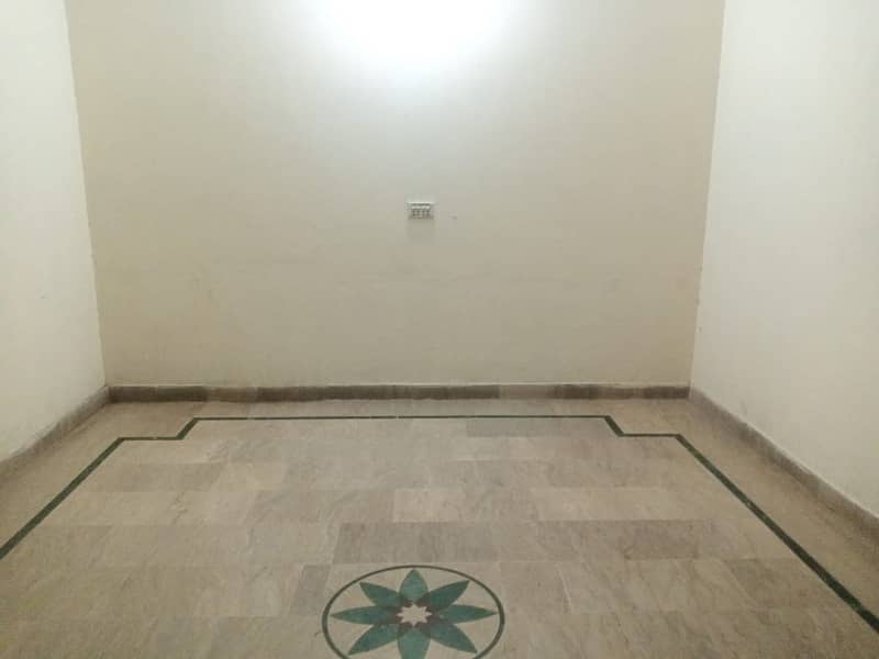 3.5 Marla Upper Portion for Rent in Johar Town Phase 2 PKR 33,000 1