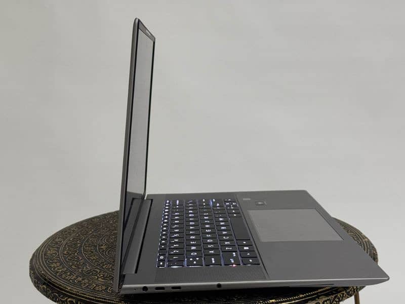 HP ZBook studio G9 5