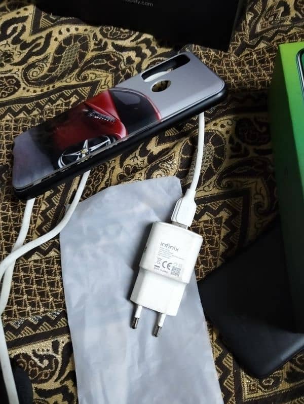 Infinix S5 6/128 With Original Box & Charger 3