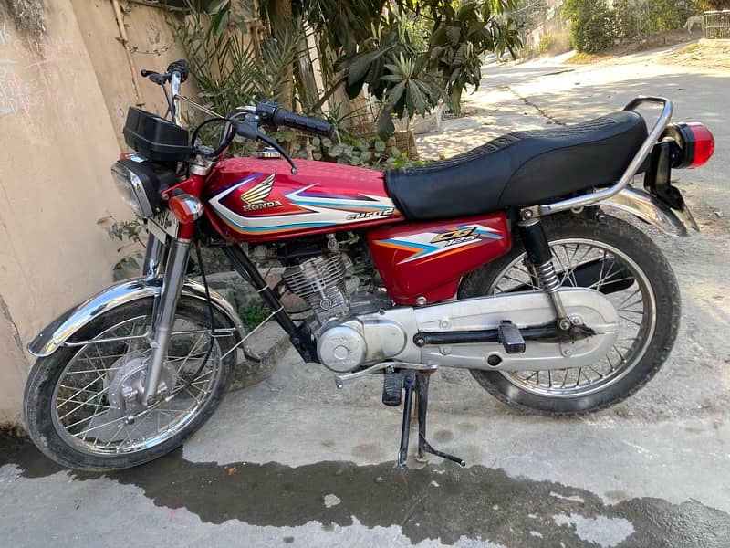 Honda 125 exchange possible CD 70 1