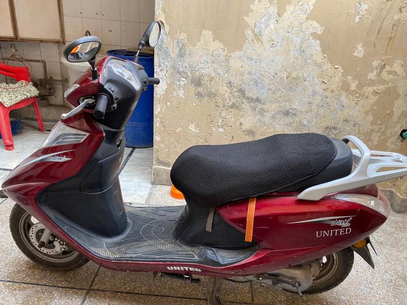 United 100CC Scooty for Sale in Good Condition 1