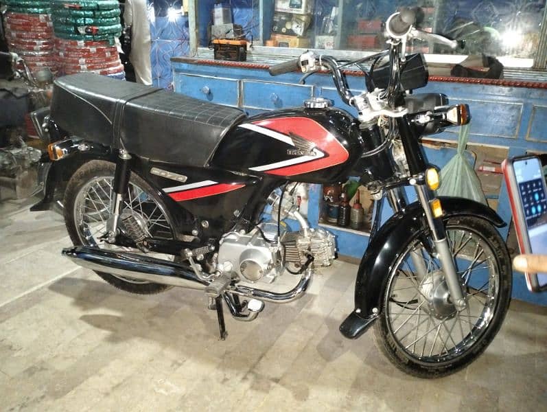 unique restore bike Honda 1991 in genuine condition 2