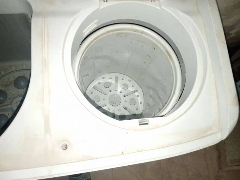 West Point 2 in 1 Washing Machine for Sale 1