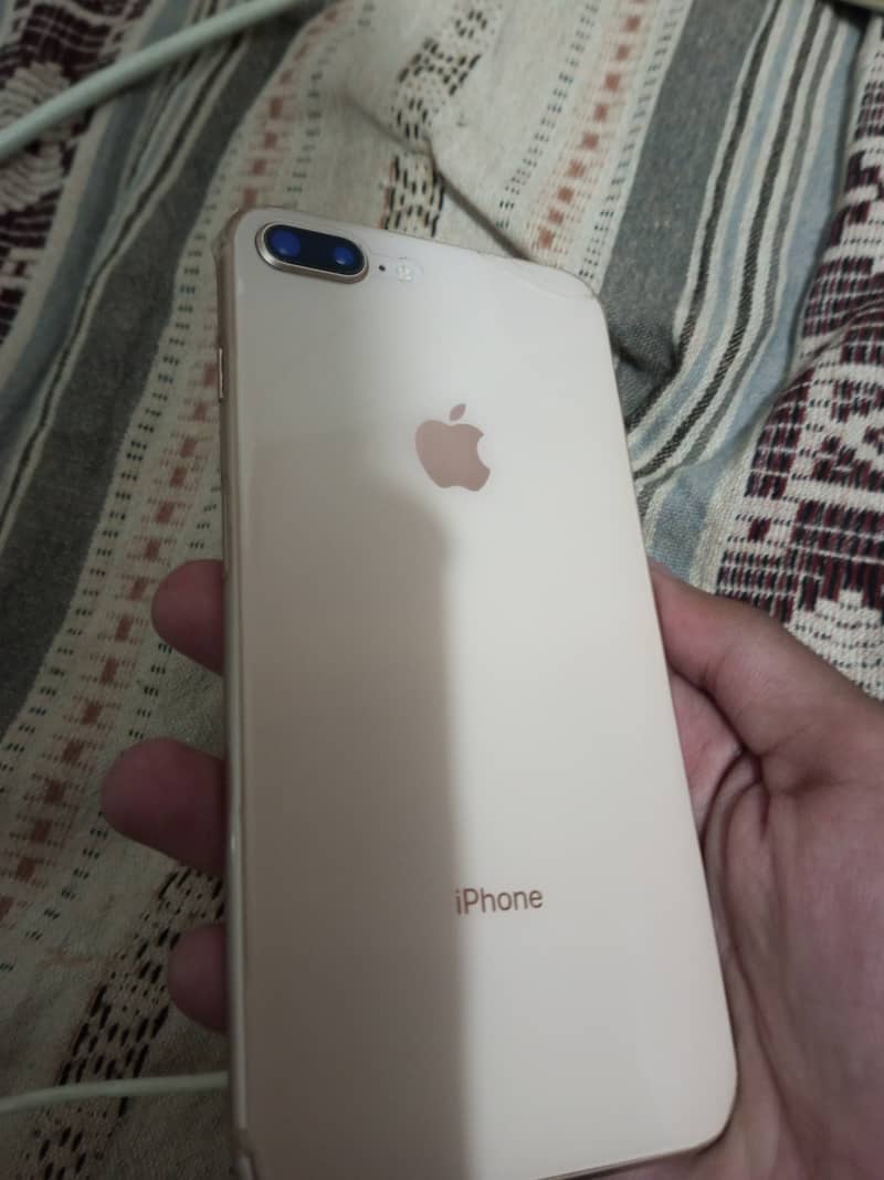 IPhone 8 plus  64 gb 0