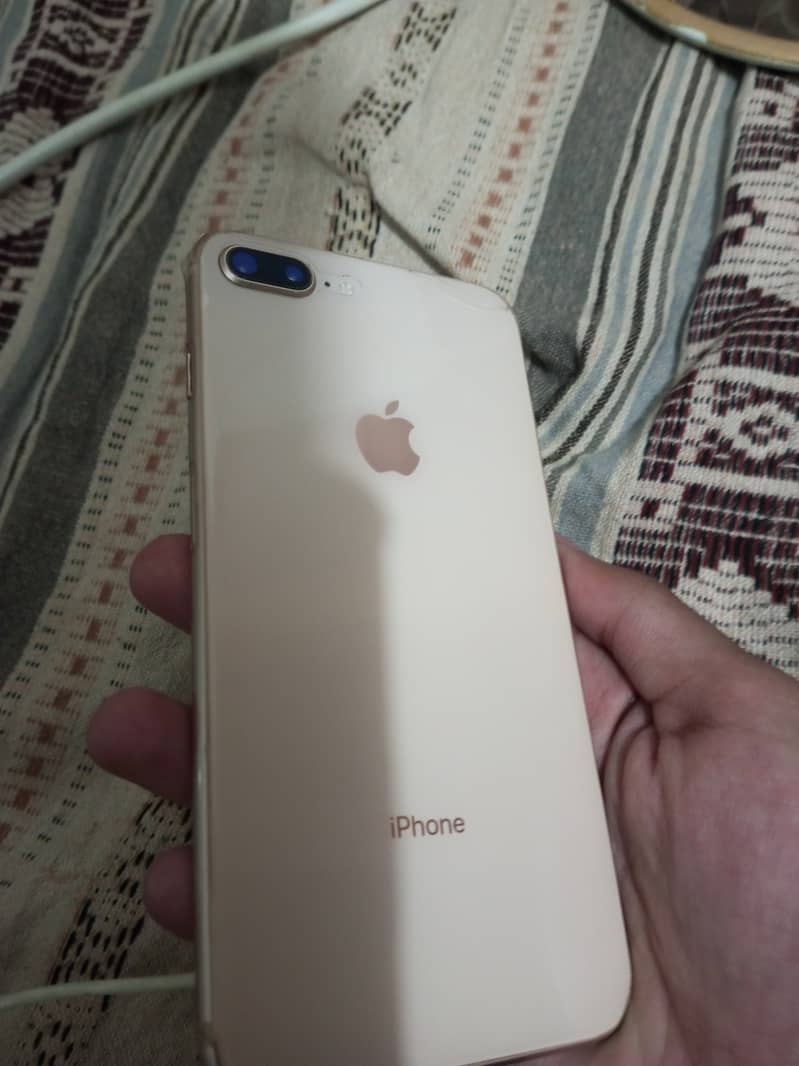 IPhone 8 plus  64 gb 5