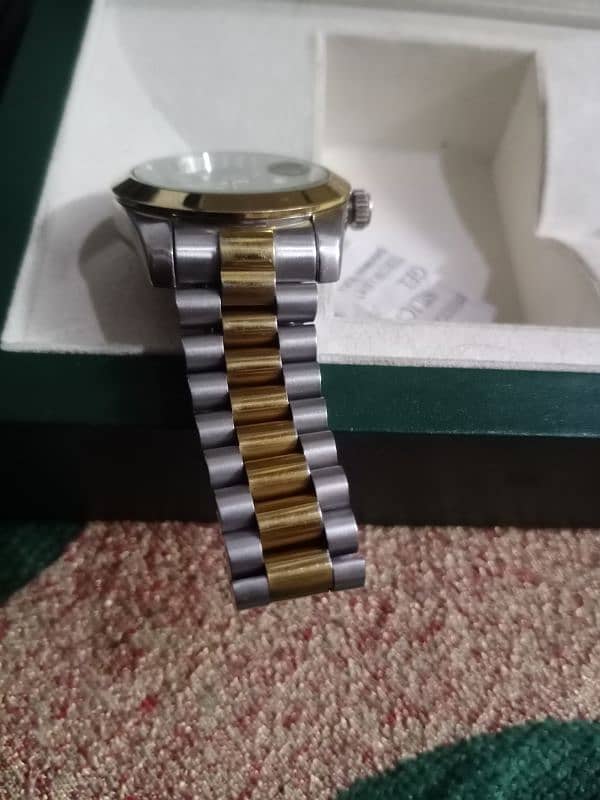 Automatic Rolex watch with complete box 4