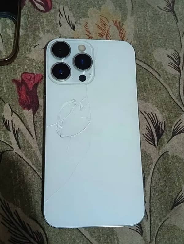 IPHONE XR CONVERT IN 13PRO WHITE 0