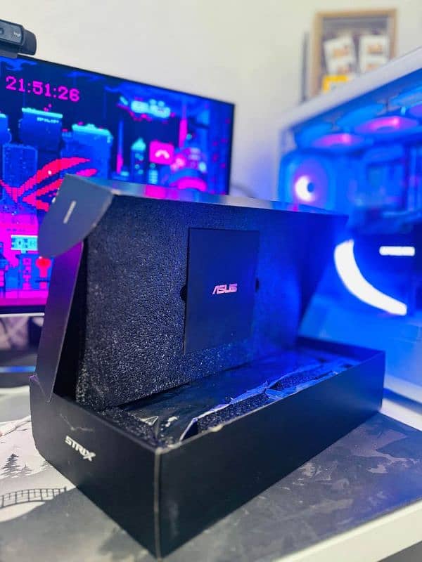 ASUS ROG STRIX RX VEGA 64 8GB HBM2 1