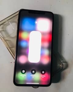 iphone 11 pro max Non 64gb