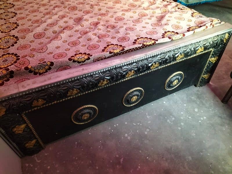 new condition bed 3