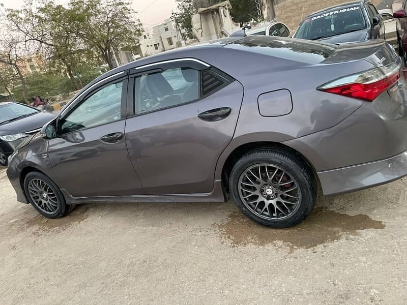 Toyota Corolla GLI 2016 automatic 3