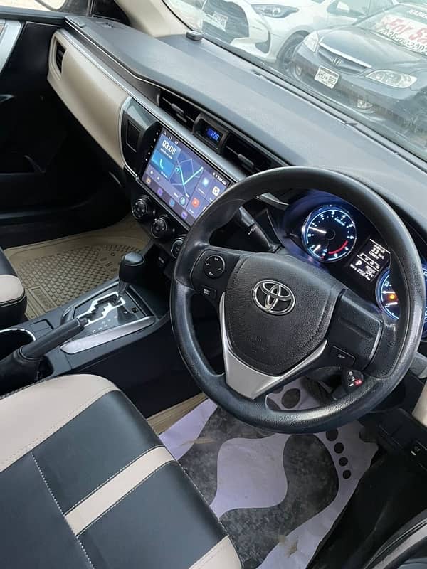 Toyota Corolla GLI 2016 automatic 10