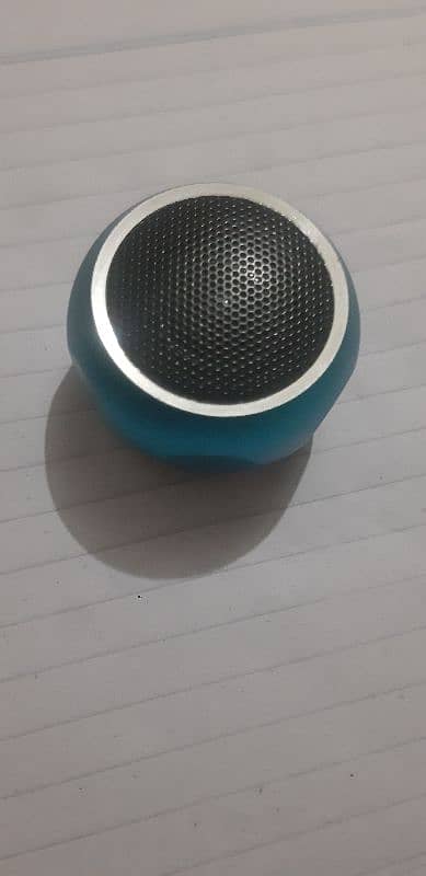 JBL music speaker in Exellent condition 4