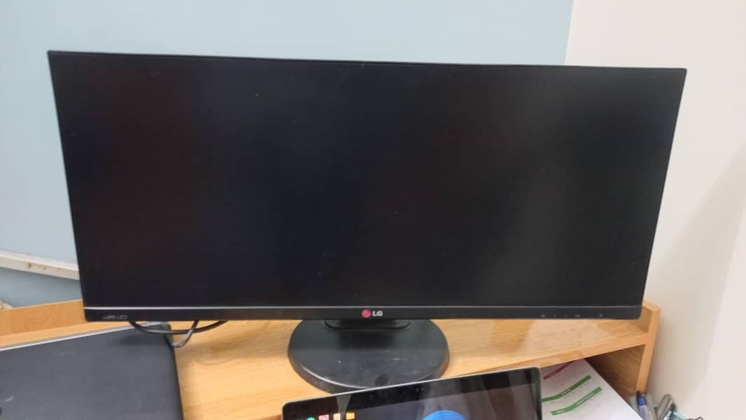 LG LCD 29” Ultrawide FHD (2560 x 1080) IPS Display 0