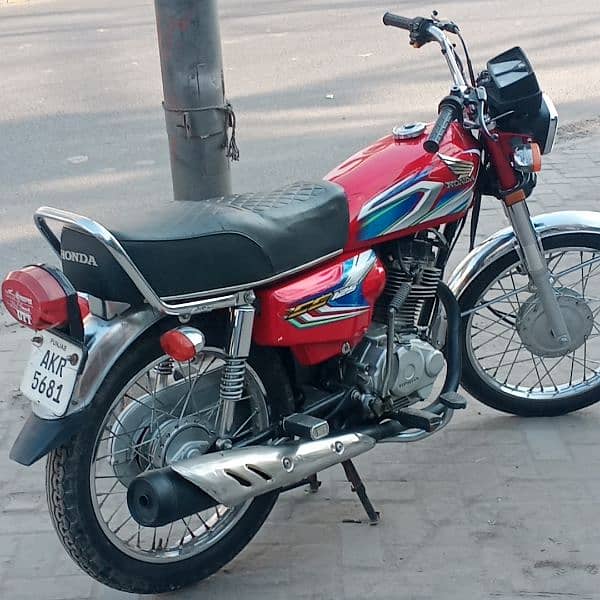 Honda 125 2022/21 model bayomatric available 1