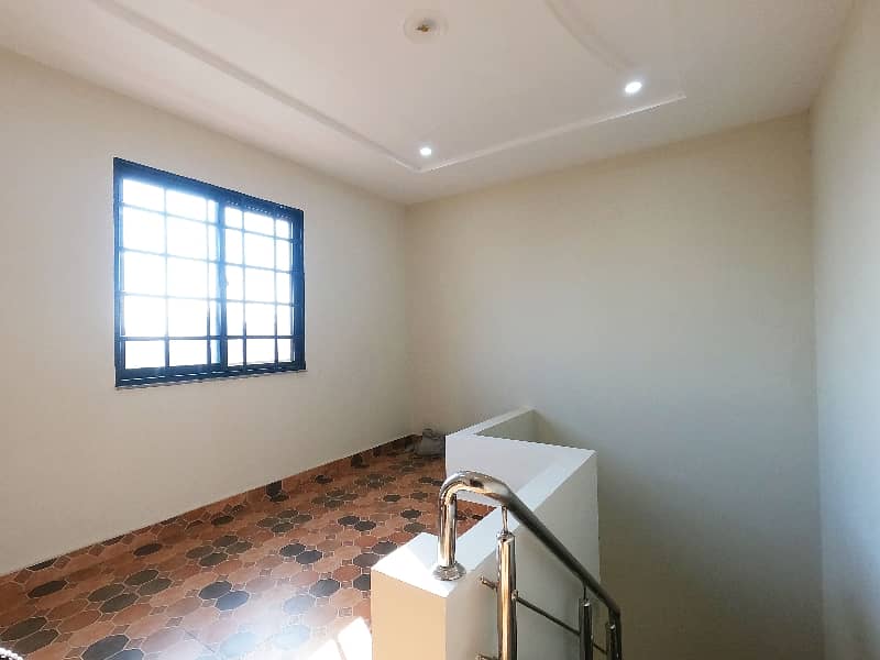 A Near to Park House At Affordable Price Awaits You 35