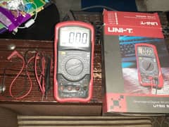 UNI-T MULTIMETER