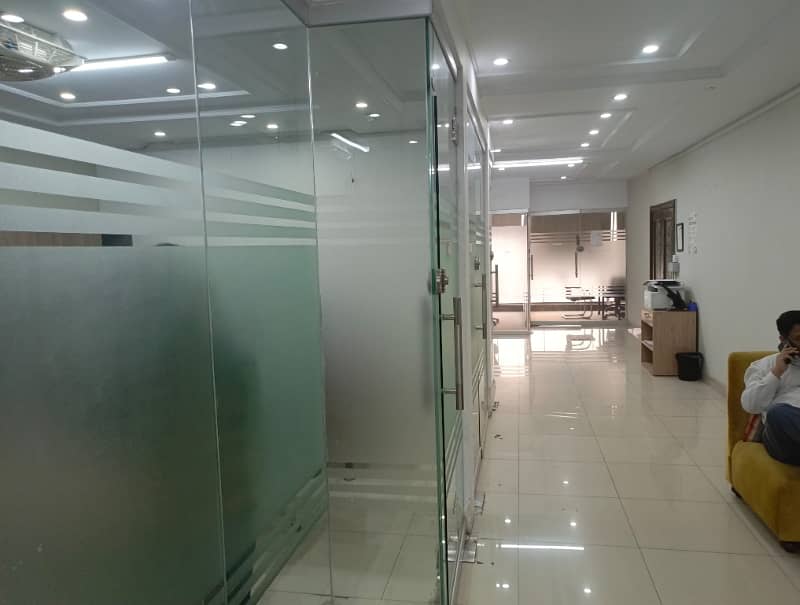 8 Marla 3rd Floor Office With Elevator For Rent In DHA Phase 5, Block B, Lahore. 3