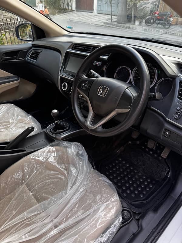 Honda City 2021 Manual 8