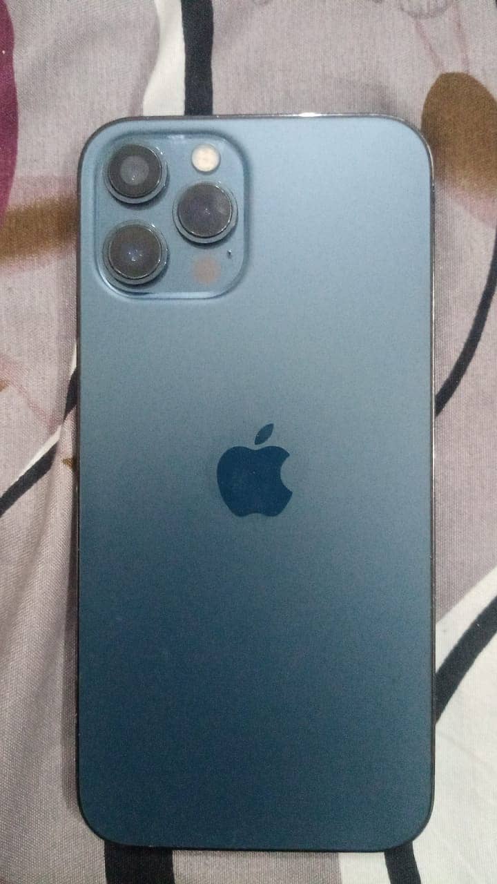 Apple iPhone 12 Pro Max 3