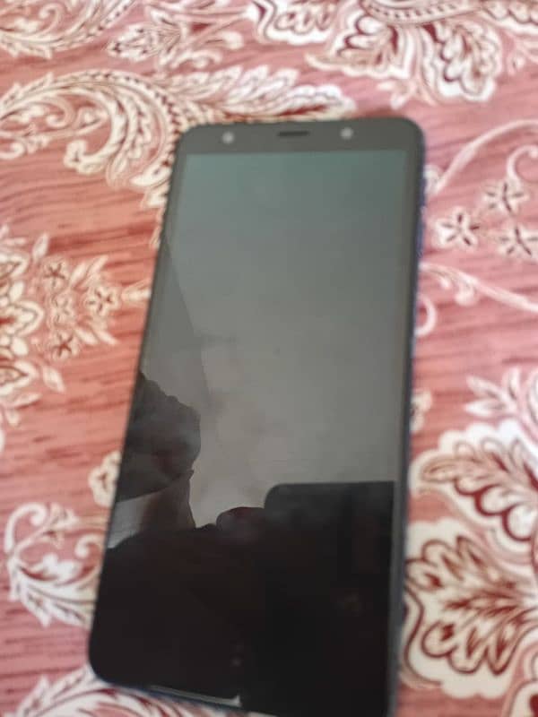 Samsung A7 2018 and infinix hot 9 play for sale 2