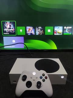 Xbox Series S With Games Complete Box