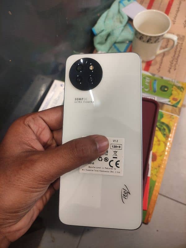 itel s23      8 128 gb 4