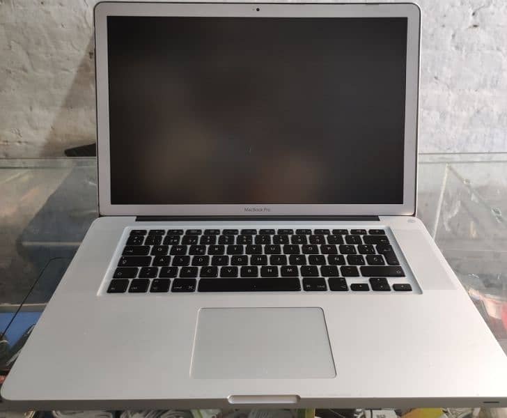 MacBook Pro A1286 Late A1286 2