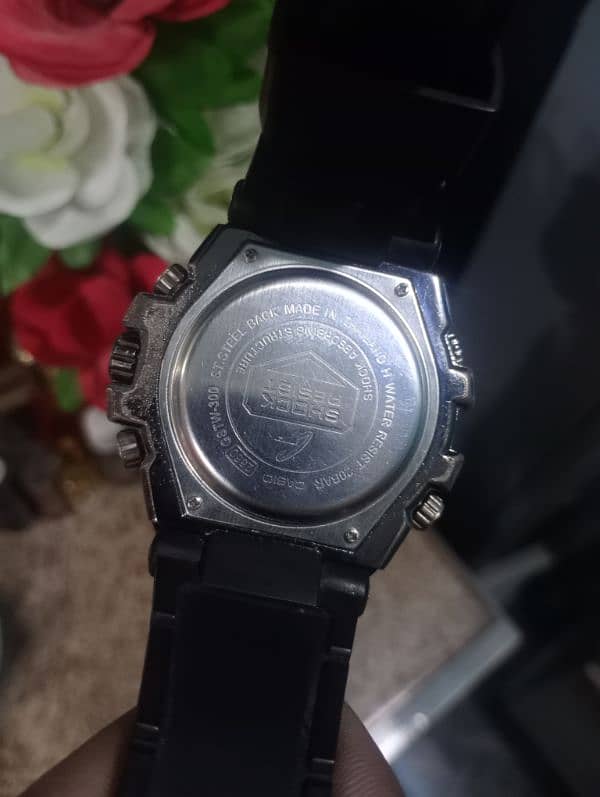 Casio GSTW-300 Water Resistant 3