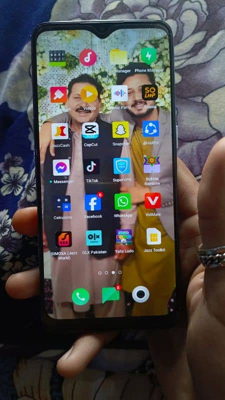 Oppo F15 indisplay finger 8/128 1