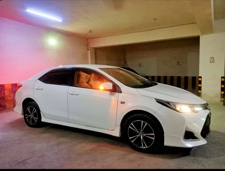 Toyota Corolla Altis X Automatic 0