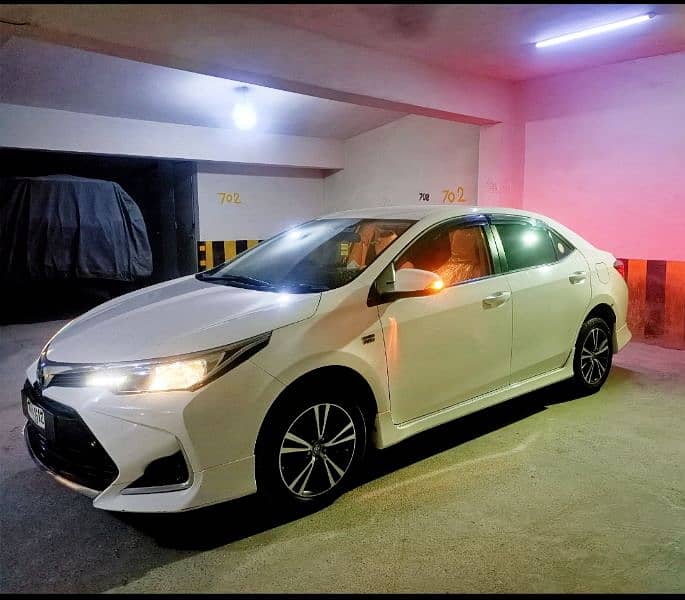 Toyota Corolla Altis X Automatic 1