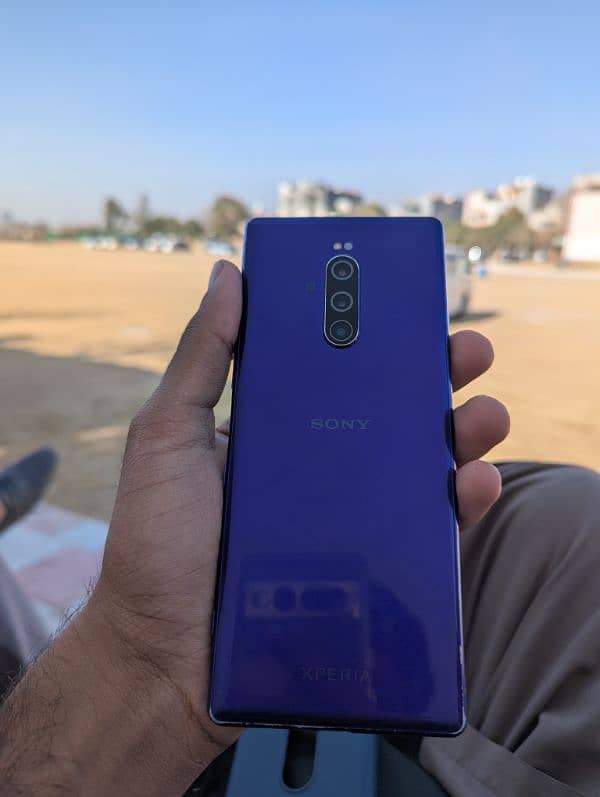 Sony xperia 1 0