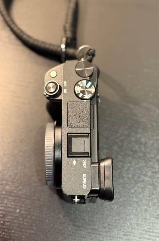 Sony a6500 camera with box and lens 3