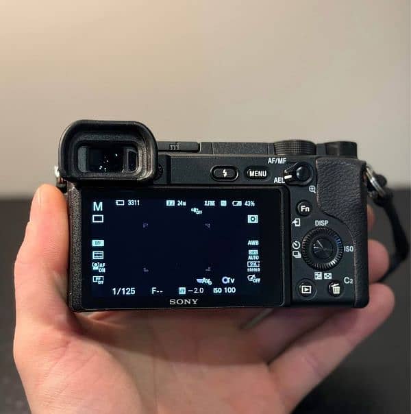 Sony a6500 camera with box and lens 9