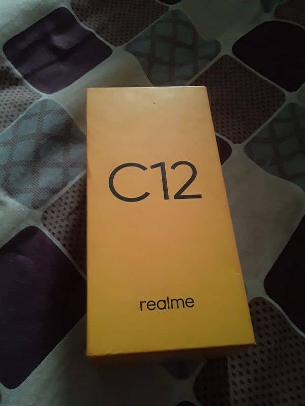 Real me C 12 10 of 10 condition pls urgently sale pls pls 0