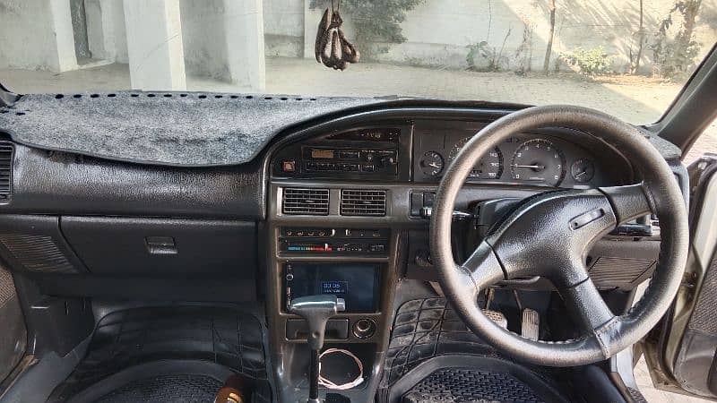 Automatic Corolla 1989 good condition 2