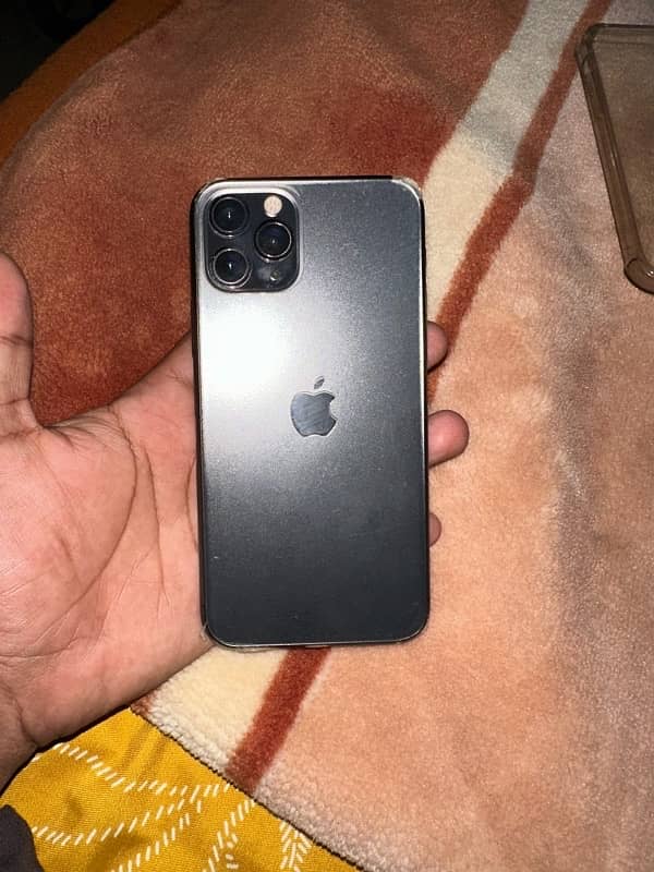 iPhone 11 pro 0