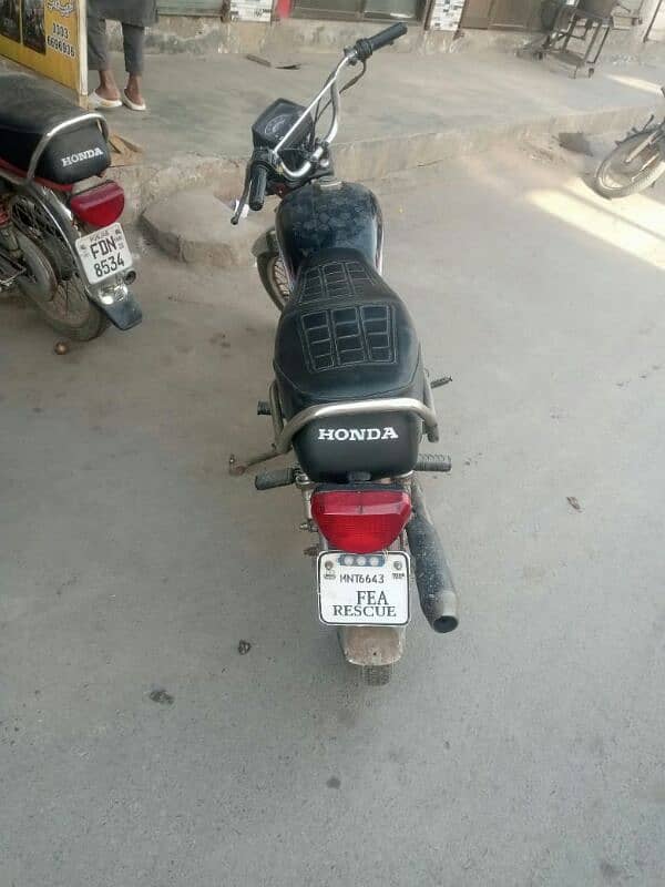 Honda 70cc bike Model 1996 Multan l documents available clear. 3