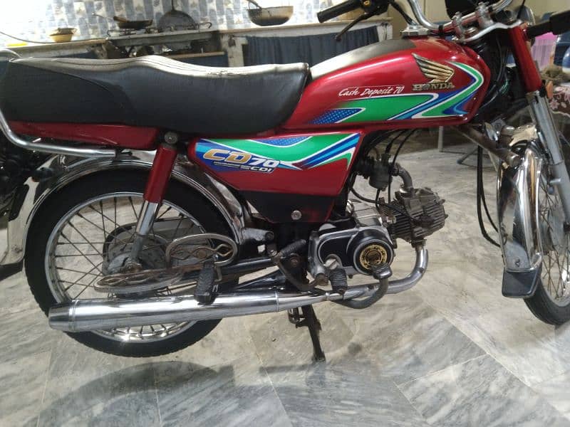 Honda cd70 2018 model urgent sale 03704773824 9