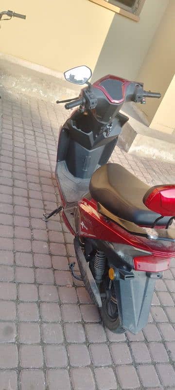 Jolta Electric Scooty 70D 5