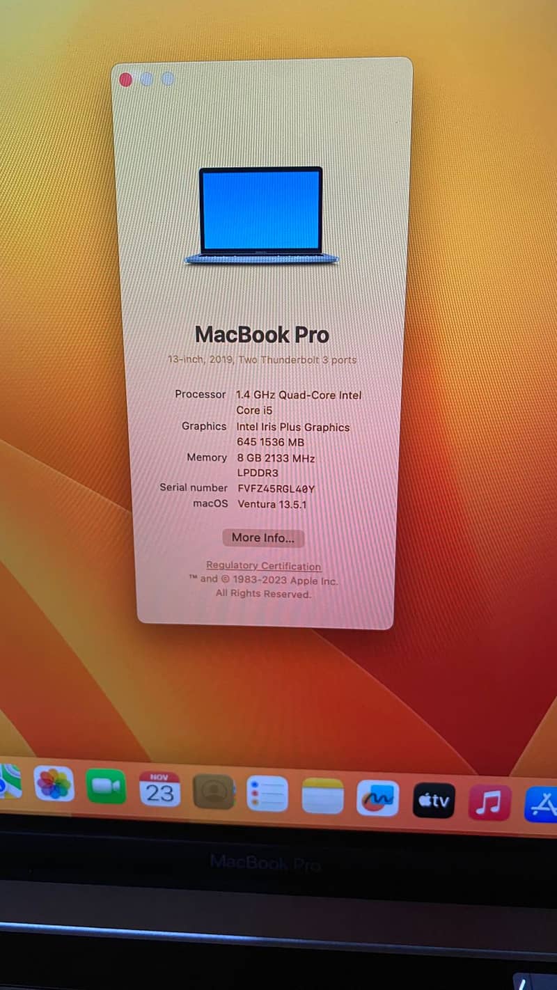 MacBook Pro 2019 13 inches 8 GB / 128GB 9