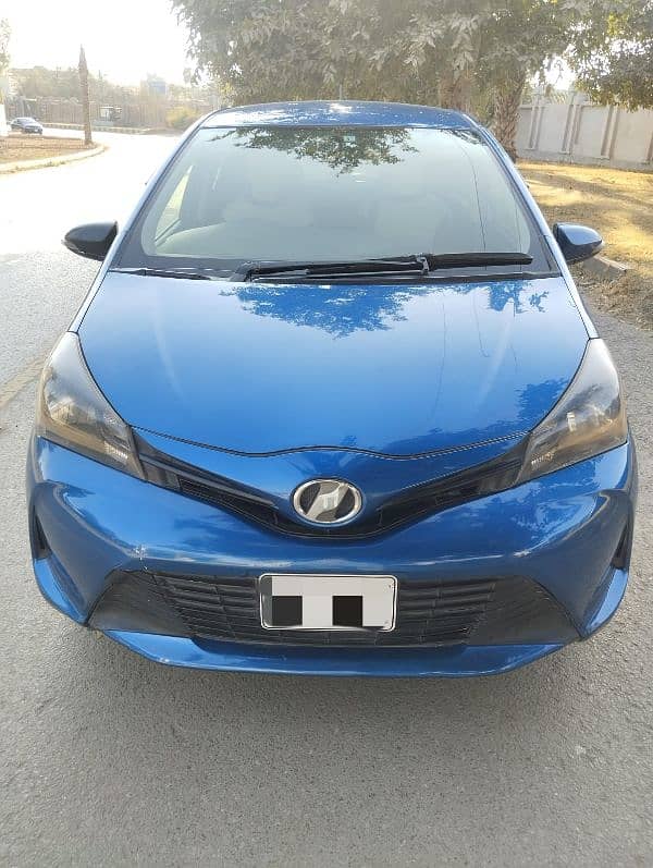 Toyota Vitz 2015 0