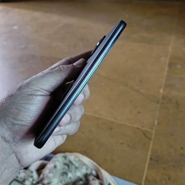 Motorola Edge 30 Neo 2