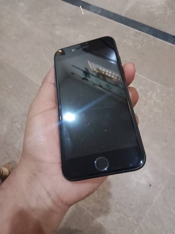 IPhone7 Non PTA for sale 32GB Urgent 0